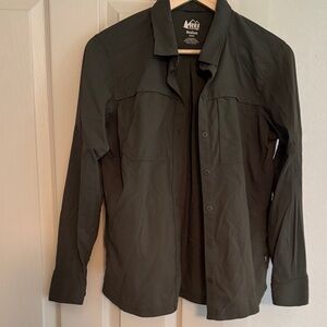 REI Women’s Olive Lightweight Shirt Jacket